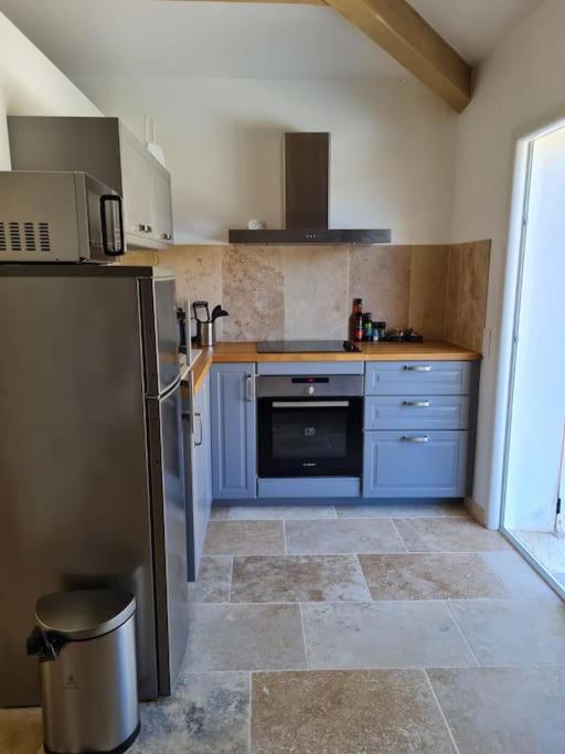 קאברי Adorable Maison Independante 30M2 Avec Piscine En Saison מראה חיצוני תמונה