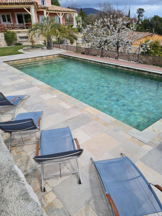 קאברי Adorable Maison Independante 30M2 Avec Piscine En Saison מראה חיצוני תמונה